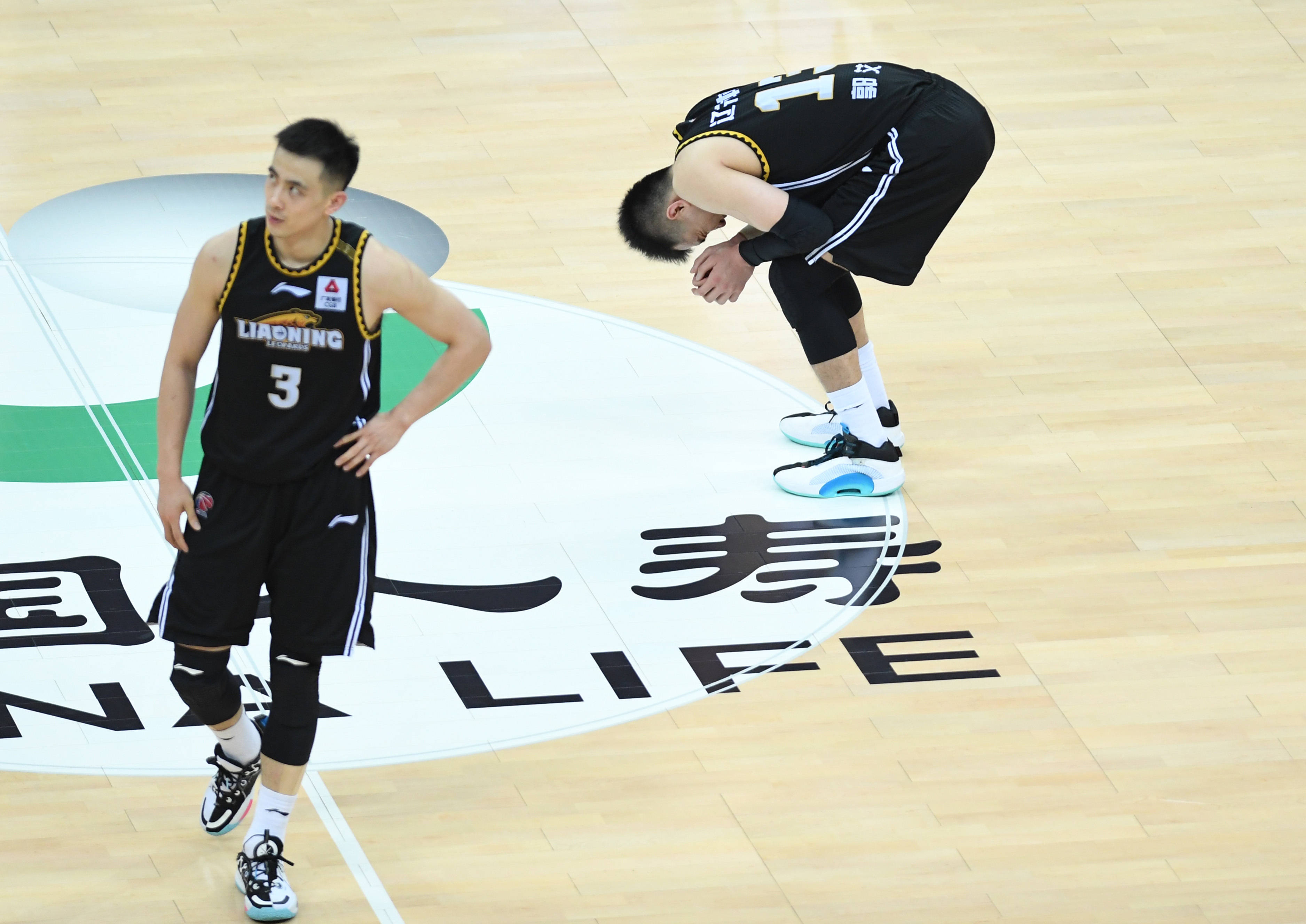 AC Milan Sports辽宁本钢围绕足总杯完成体检那不勒斯再遭质疑备战CBA季后赛,网友:克里夫兰骑士迎全明星赛关键赛的简单介绍