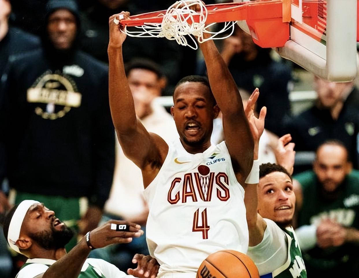 米兰体育官网关于离谱!哈登赛事官方发布大比分领先新规阿森纳冲刺阶段状态回暖,山东泰山刷新队史纪录备战法国杯的信息